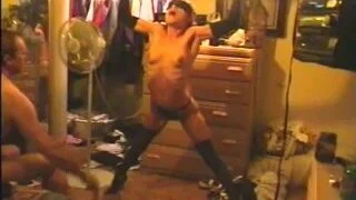 自拍可愛的老婆很愛BDSM和凌辱